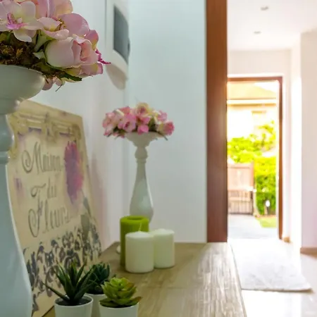 Lilla - And Garden Riposto