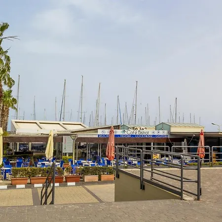 Holiday home Lilla - And Garden Riposto